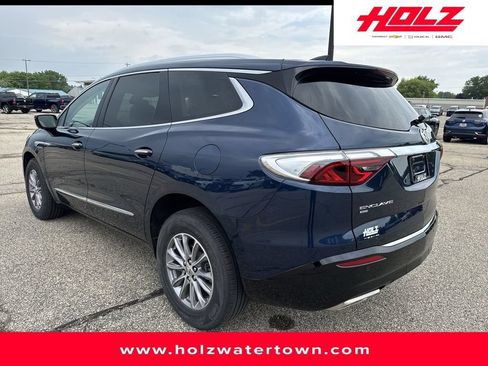 Certified 2023 Buick Enclave Essence w/ Trailering Package, 5000 lbs. AWD/4WD image 4