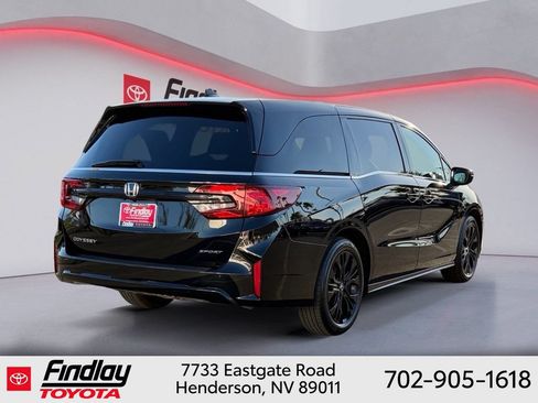 Used 2025 Honda Odyssey Sport-L image 3