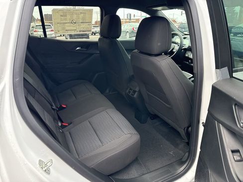 New 2026 Chevrolet Equinox LT image 34