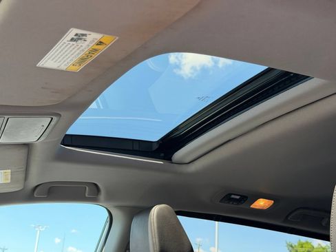 Used 2022 Honda Odyssey EX-L image 14