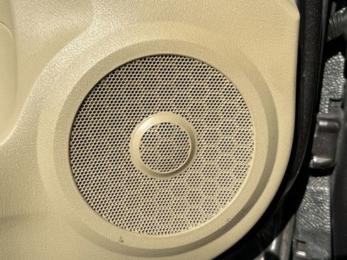 Used 2010 Honda CR-V EX image 30