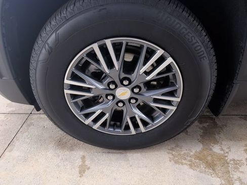 Used 2024 Chevrolet Traverse LT w/ LPO, Floor Liner Package AWD/4WD image 24