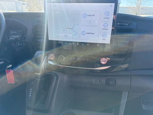 Used 2024 Ford Transit 350 XLT image 15