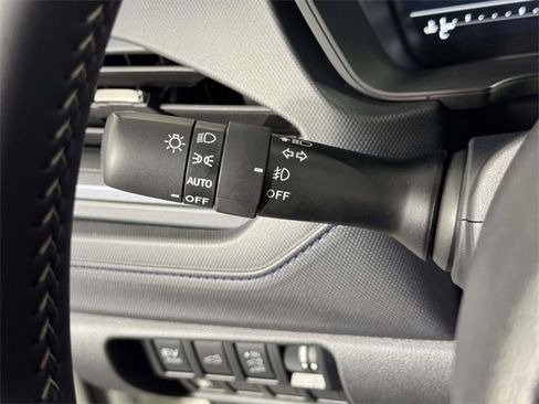 Used 2025 Subaru Forester Limited image 21