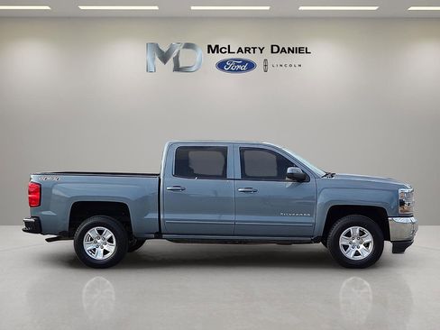 Used 2016 Chevrolet Silverado 1500 LT w/ LT Convenience Package image 6