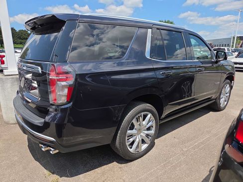 Used 2023 Chevrolet Tahoe High Country AWD/4WD image 2
