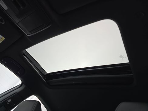 Used 2024 Honda Accord Sport image 27