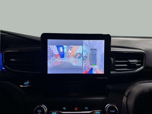 Used 2020 Ford Explorer ST image 15