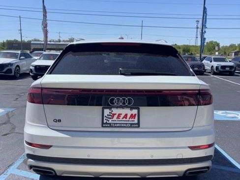 Used 2025 Audi Q8 Premium Plus AWD/4WD image 5