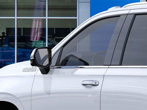 New 2026 Chevrolet Tahoe High Country image 12