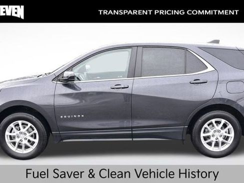 Used 2022 Chevrolet Equinox LT image 2