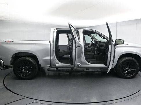 Used 2022 Chevrolet Silverado 1500 Custom w/ Rally Edition AWD/4WD image 39