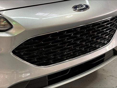 Used 2022 Ford Escape S image 29