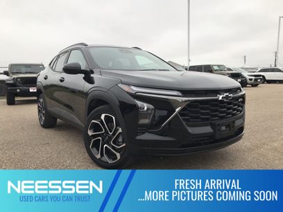 Used 2025 Chevrolet Trax RS w/ Sunroof Package