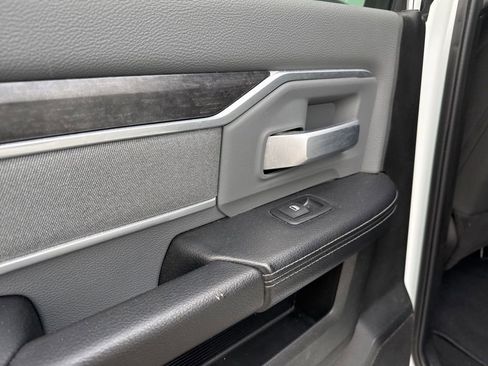 Used 2022 RAM 3500 Big Horn image 40