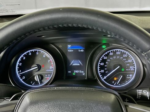 Used 2022 Toyota Camry SE FWD image 19