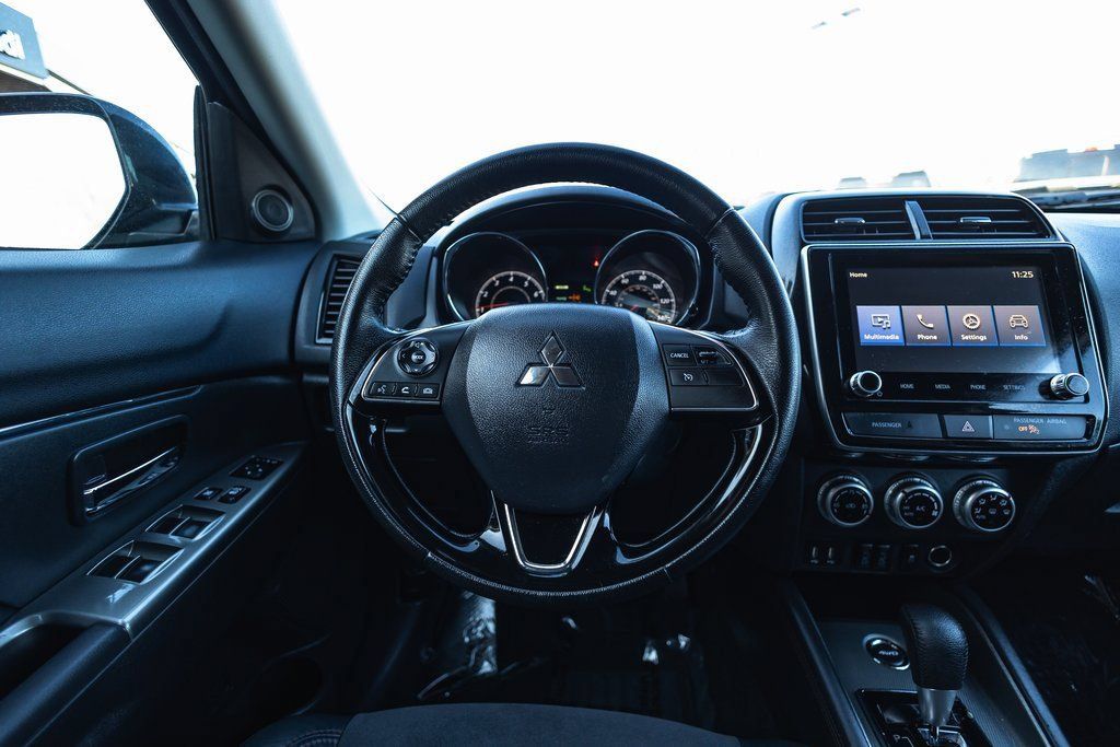 Used 2024 Mitsubishi Outlander Sport SE AWD/4WD image 25