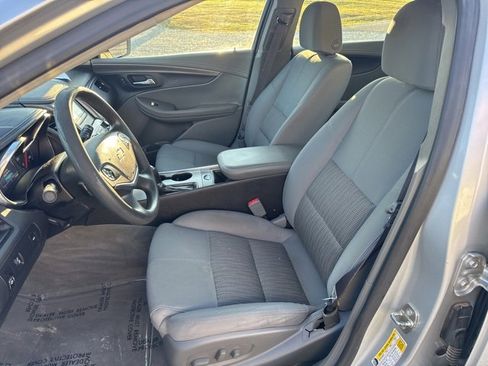 Used 2016 Chevrolet Impala LS image 15