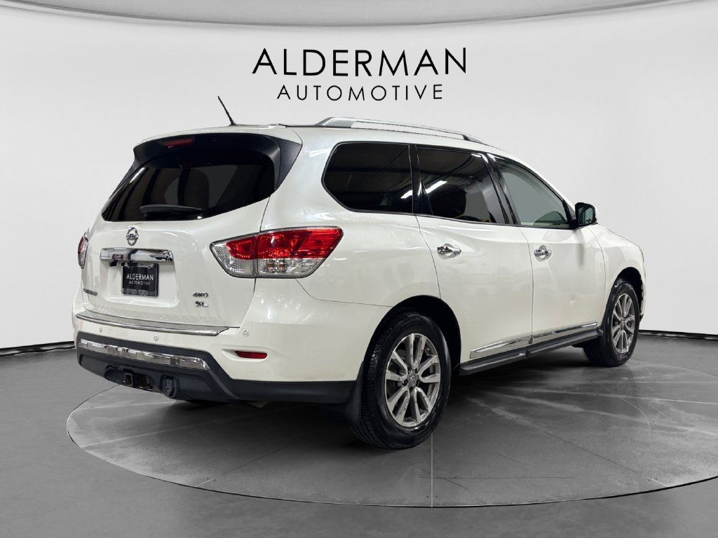 Used 2016 Nissan Pathfinder SL w/ SL Tech Package AWD/4WD image 5