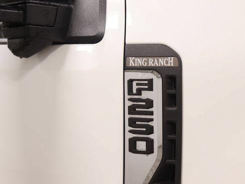 Used 2024 Ford F250 King Ranch AWD/4WD image 37