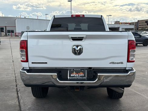 Used 2019 RAM 2500 Big Horn image 6