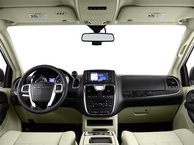 Used 2013 Chrysler Town & Country Touring-L w/ Premium Group FWD image 10