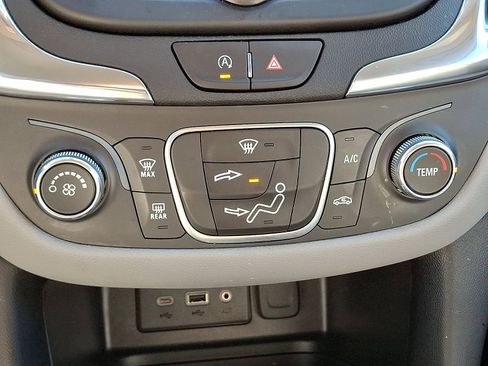 Certified 2024 Chevrolet Equinox LS image 15