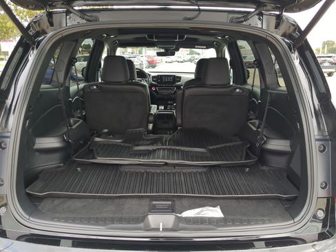 Certified 2022 Honda Pilot Black Edition image 30