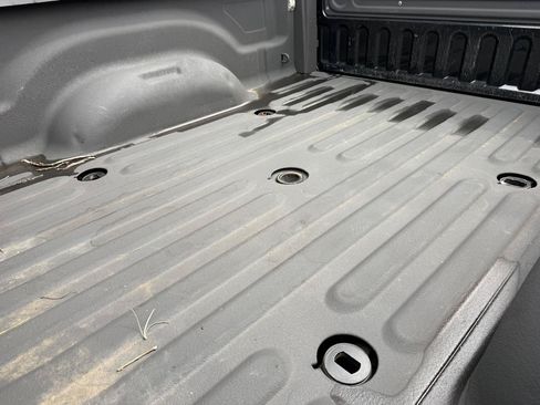 Used 2016 RAM 2500 Laramie AWD/4WD image 8