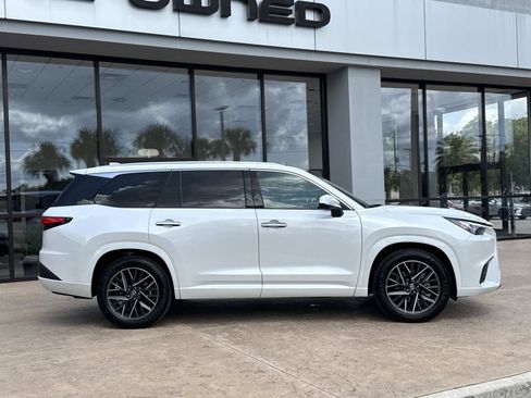 Certified 2025 Lexus TX 350 AWD w/ Technology Package image 2
