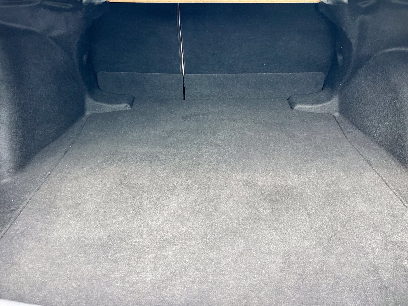 Used 2024 Toyota Corolla XLE FWD image 21