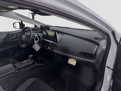 New 2026 Toyota Prius XLE image 19