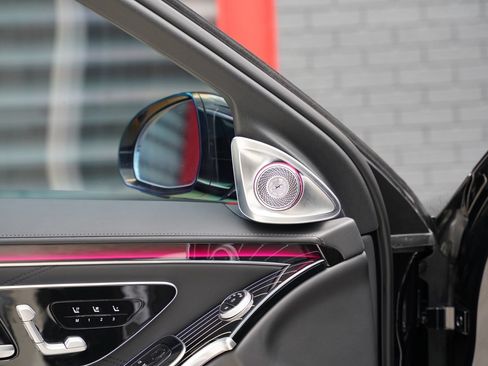 Used 2023 Mercedes-Benz Maybach S 580 4MATIC image 19