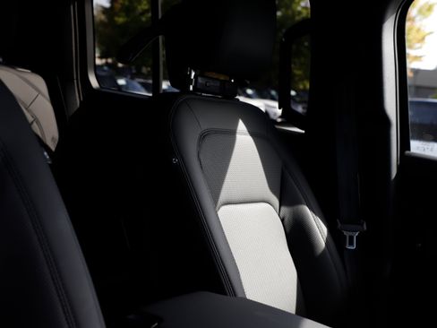 Certified 2026 Land Rover Defender 110 S AWD/4WD image 12