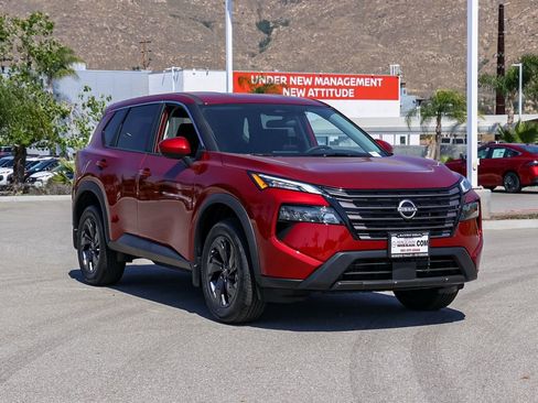 New 2026 Nissan Rogue SV image 2