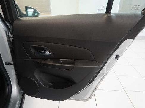 Used 2013 Chevrolet Cruze LT image 26
