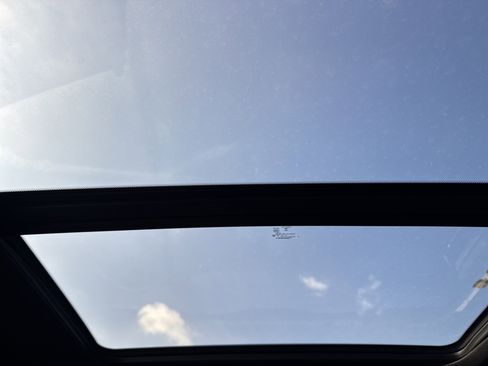 Used 2022 Jeep Wagoneer Series III w/ Premium Group I image 27