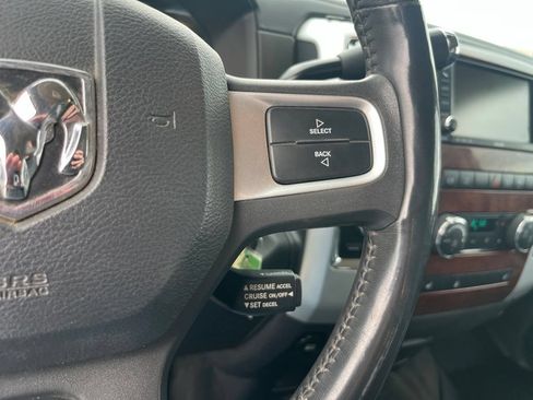 Used 2011 RAM 2500 Laramie w/ Cold Weather Group AWD/4WD image 17