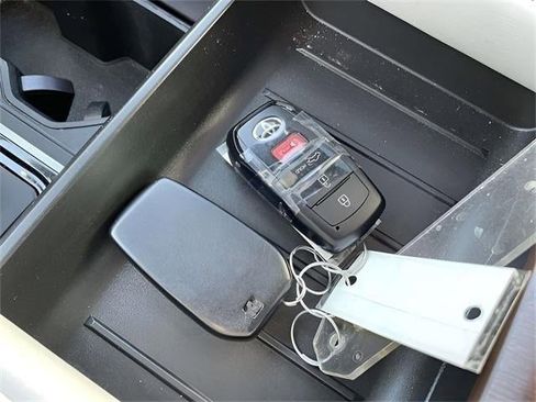 Used 2023 Toyota Tundra Capstone image 57