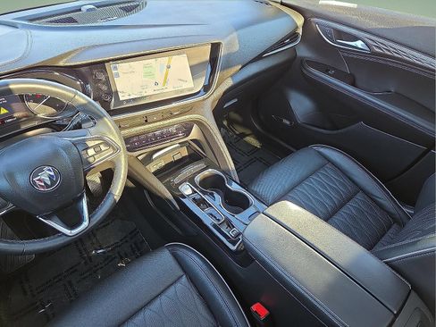 Used 2021 Buick Envision Avenir image 11