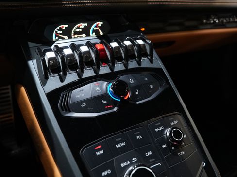 Used 2015 Lamborghini Huracan LP 610-4 AWD/4WD image 37