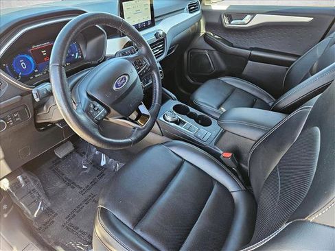 Used 2020 Ford Escape SE Sport image 9