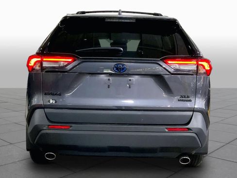 Certified 2023 Toyota RAV4 XLE w/ Convenience Package AWD/4WD image 5