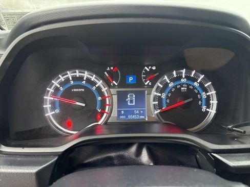 Used 2019 Toyota 4Runner SR5 image 7