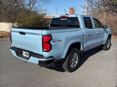 New 2025 Chevrolet Colorado LT w/ LT Convenience Package image 5