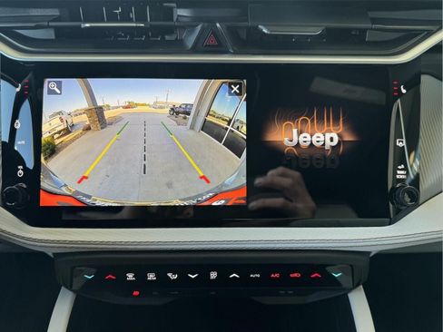 New 2026 Jeep Cherokee Limited AWD/4WD image 21