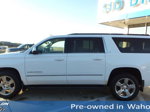Used 2016 Chevrolet Suburban LT w/ Max Trailering Package image 2