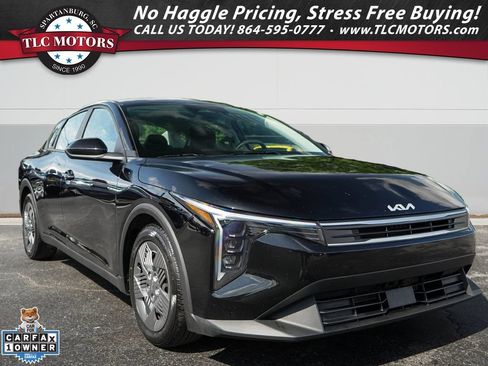 Used 2025 Kia K4 FWD image 1