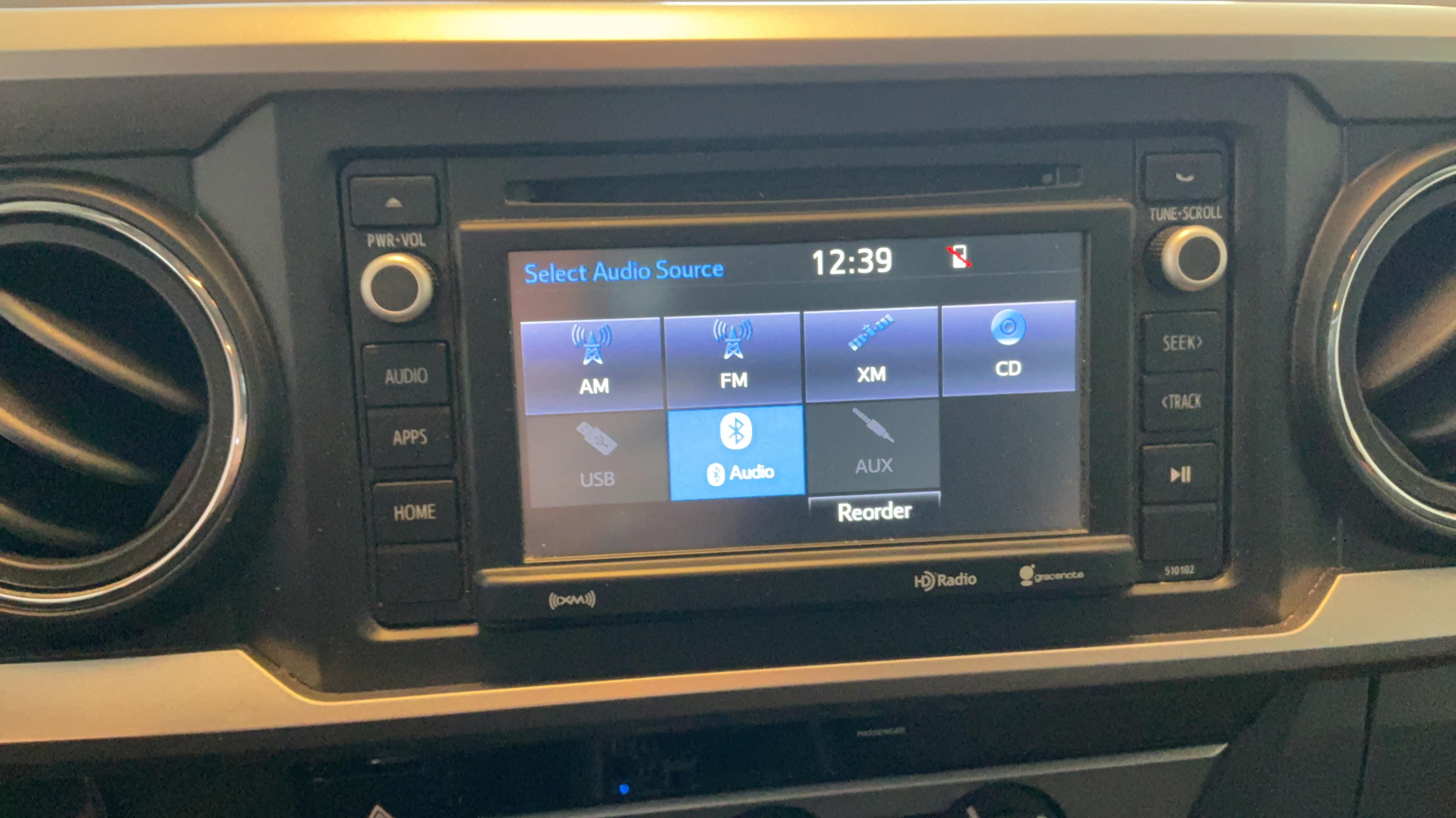 Used 2016 Toyota Tacoma SR5 w/ SR5 Appearance Package (SN) RWD image 15