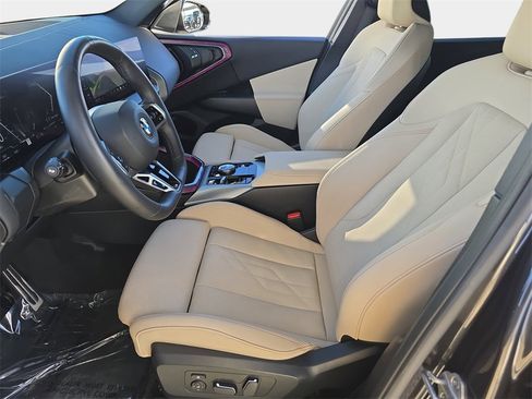 Used 2025 BMW X3 xDrive30i image 18